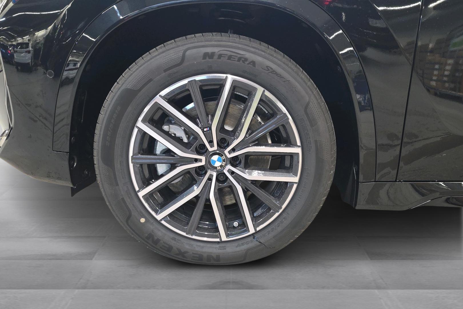 BMW iX1 2026