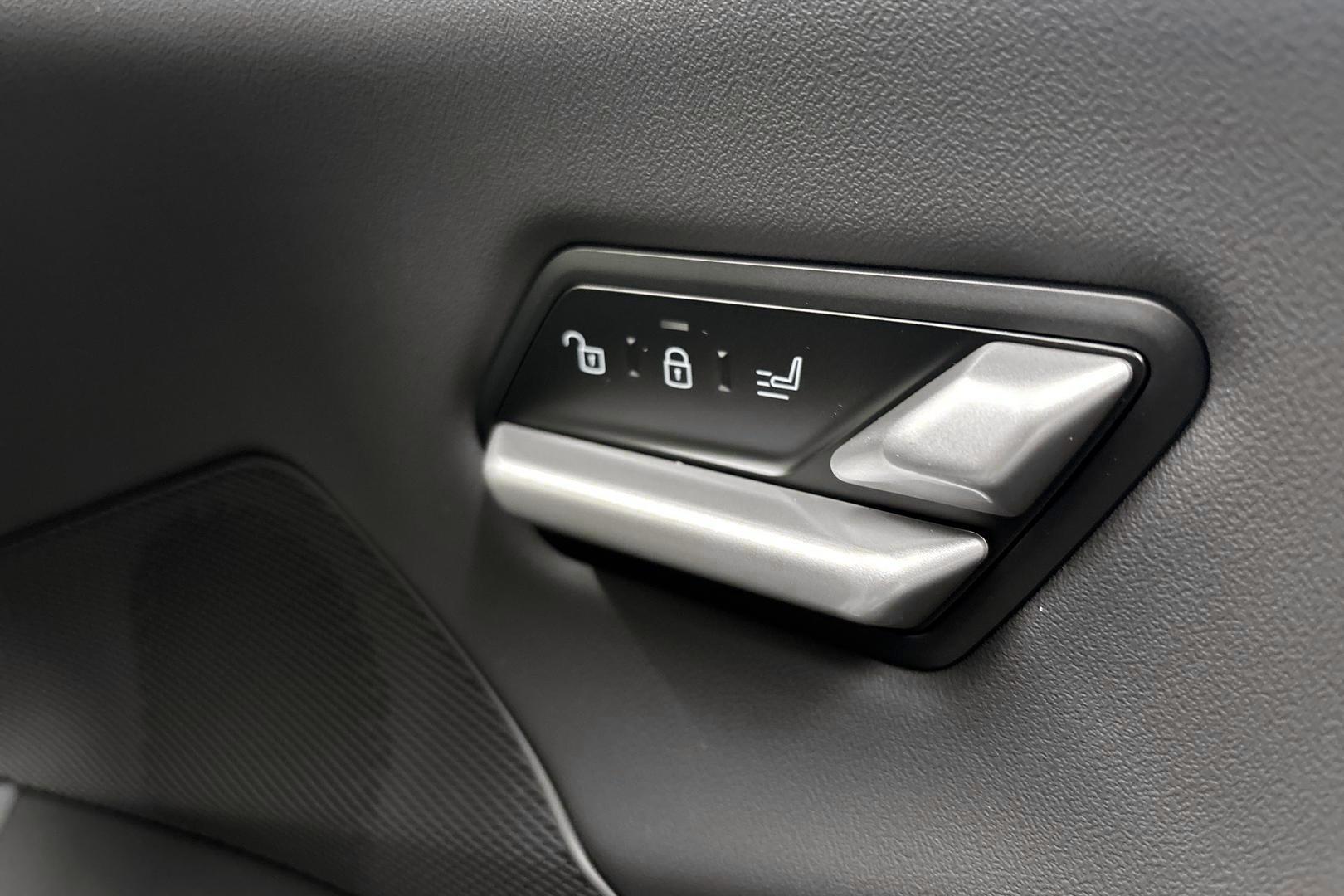 BMW iX3 2026