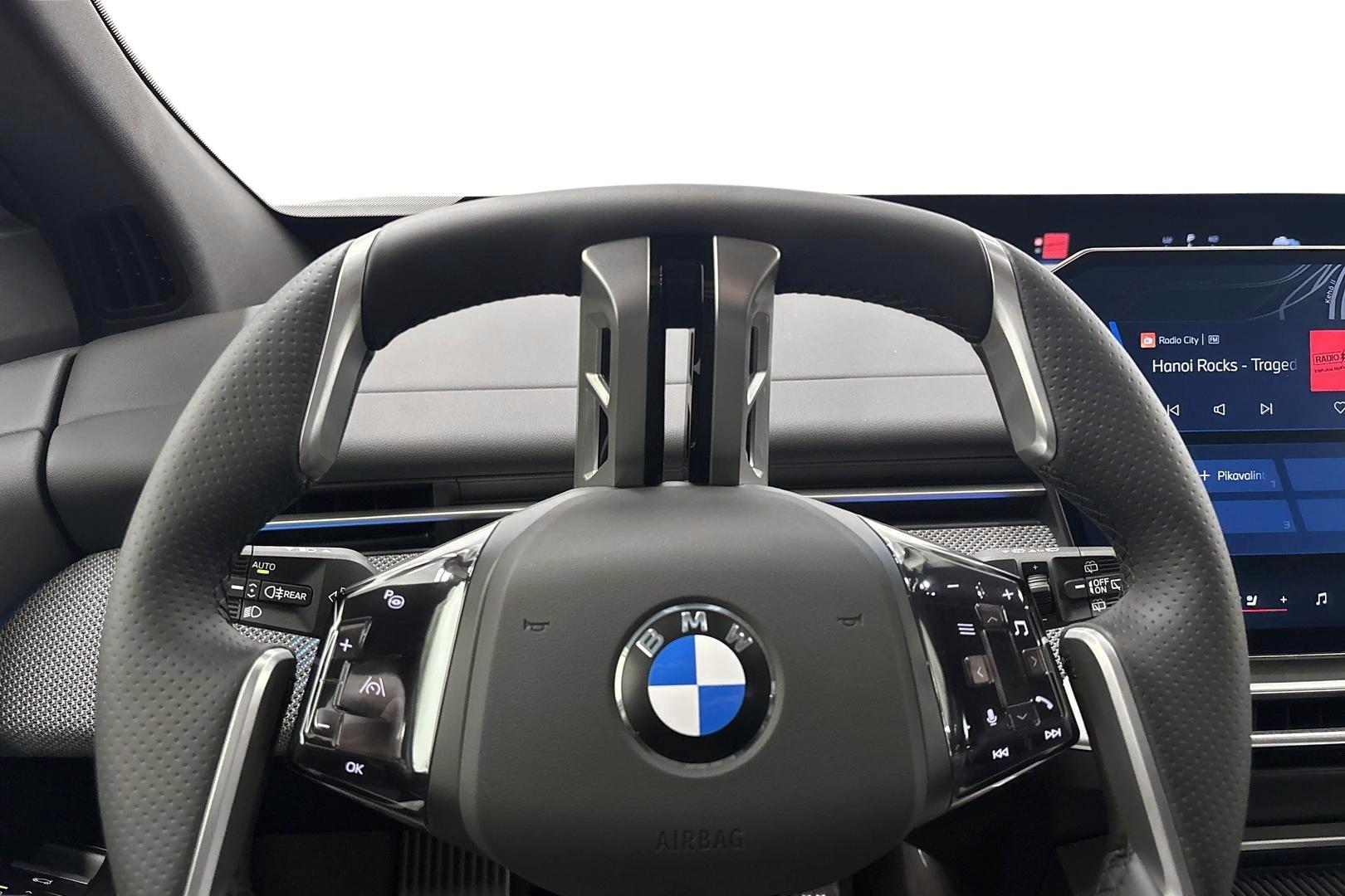 BMW iX3 2026