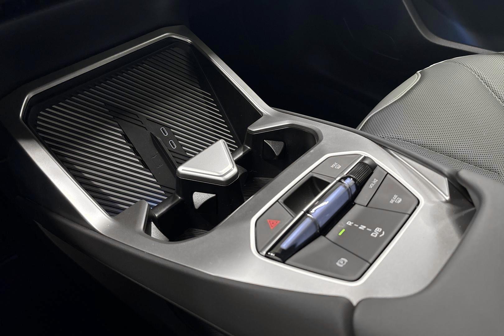 BMW iX3 2026