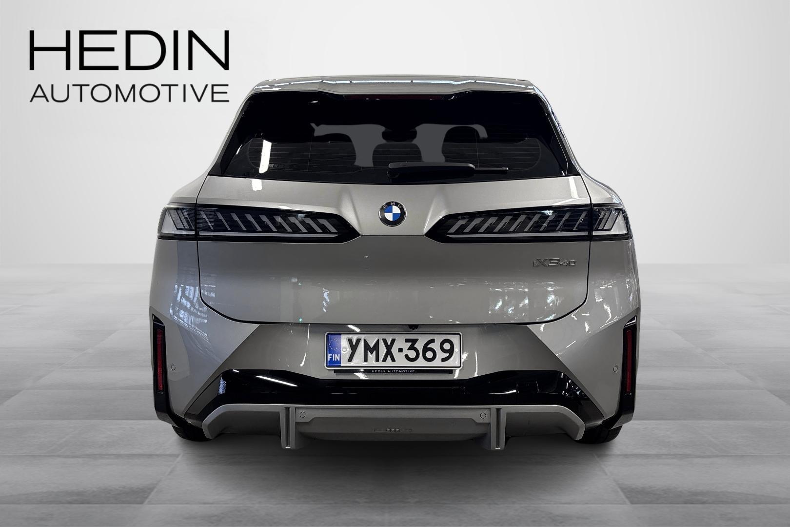 BMW iX3 2026