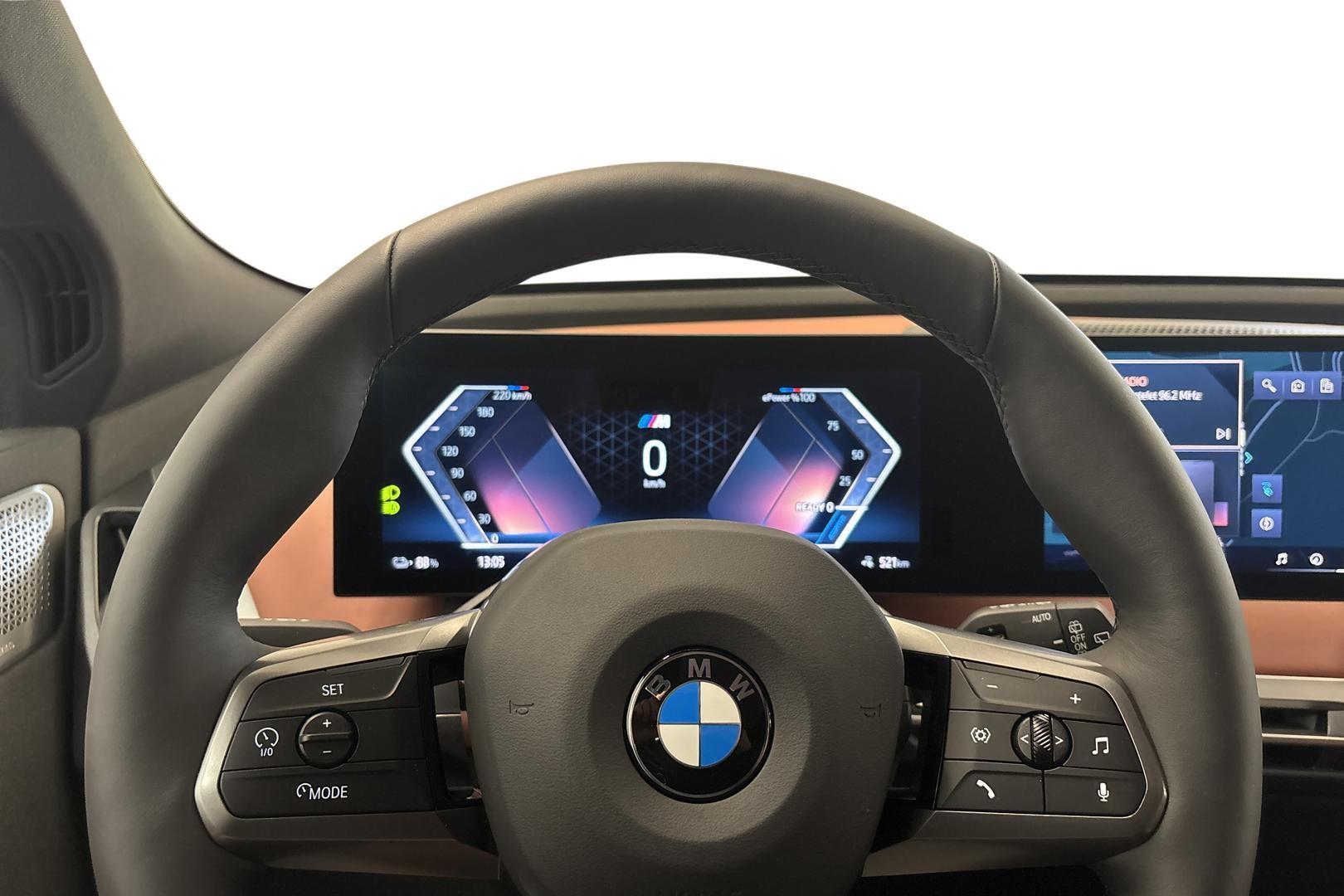 BMW iX 2026