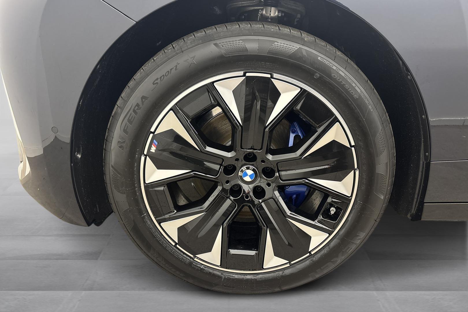 BMW iX 2026