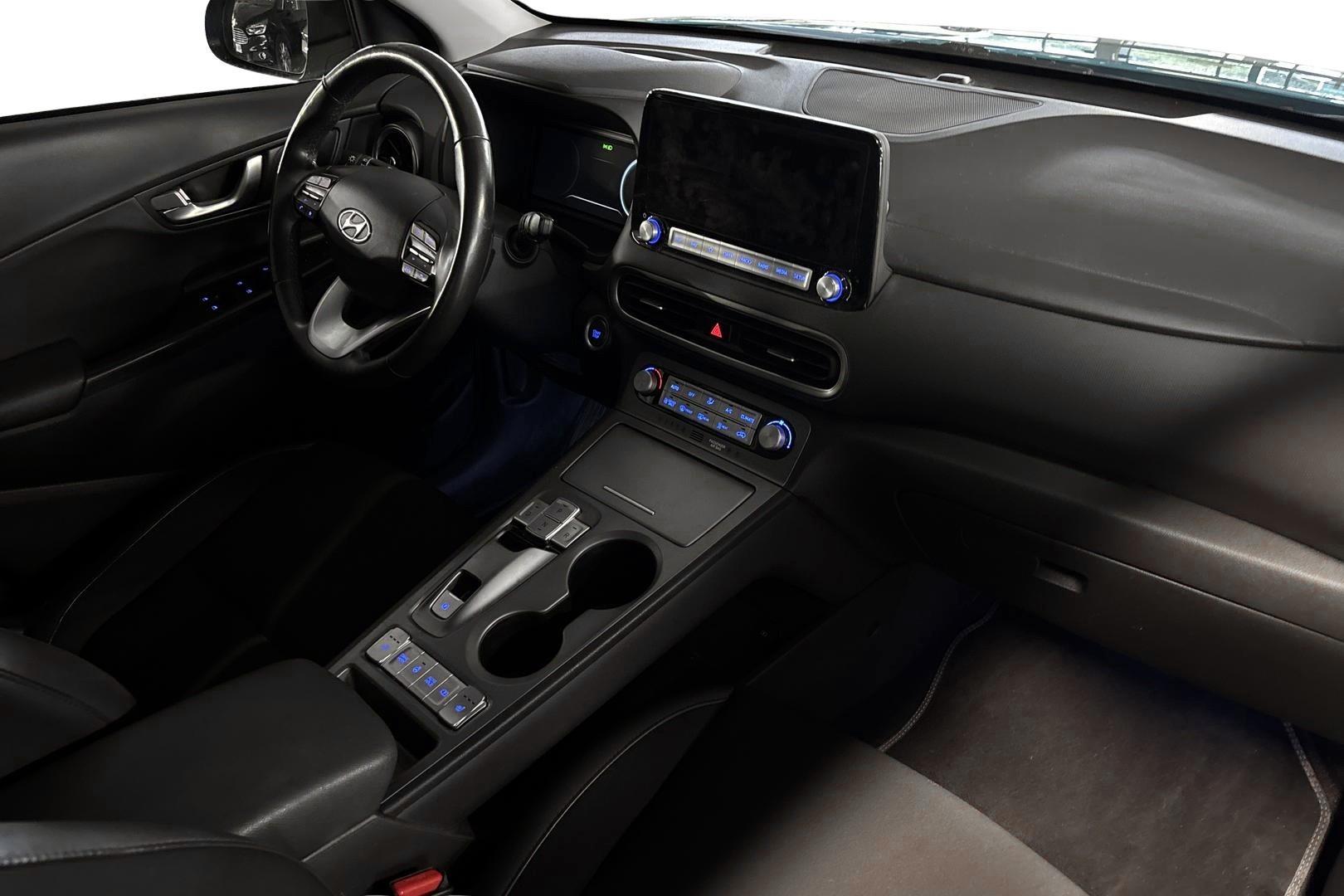 Hyundai KONA 2023