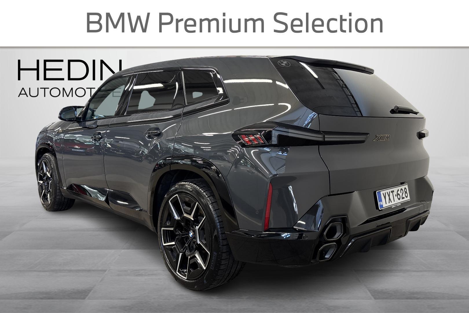 BMW XM 2024