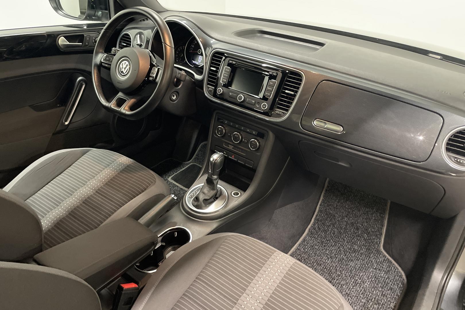 Volkswagen Beetle 2012