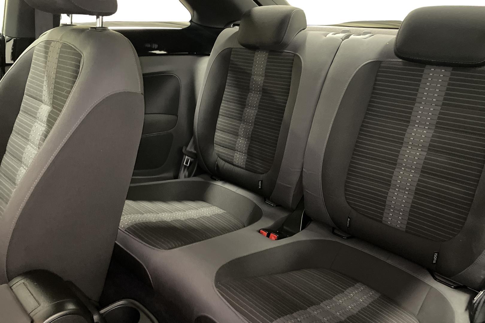 Volkswagen Beetle 2012