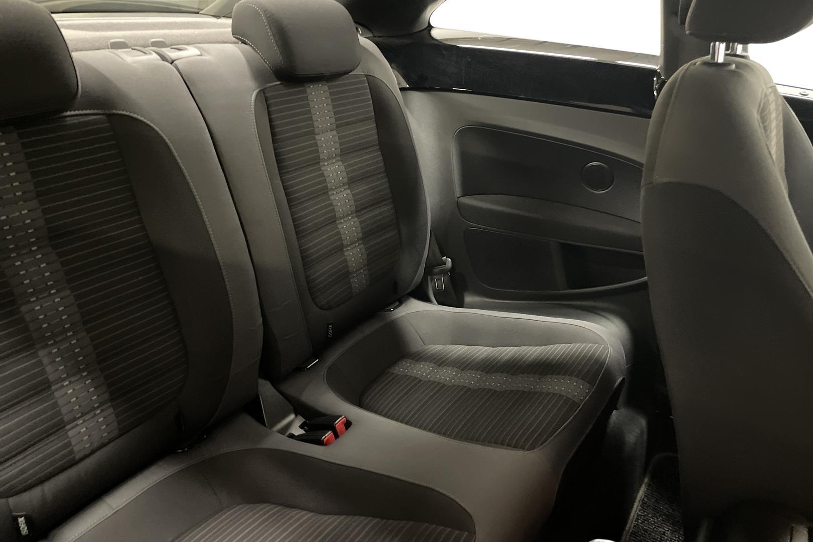 Volkswagen Beetle 2012