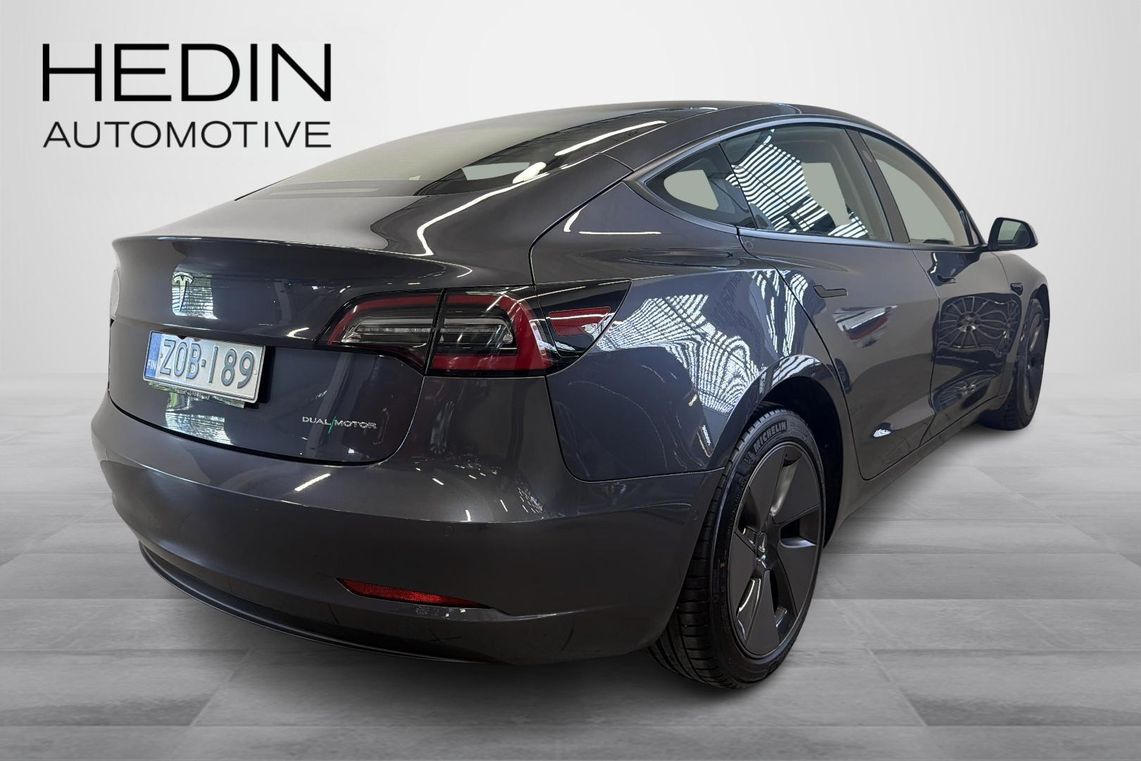 Tesla Model 3 2021
