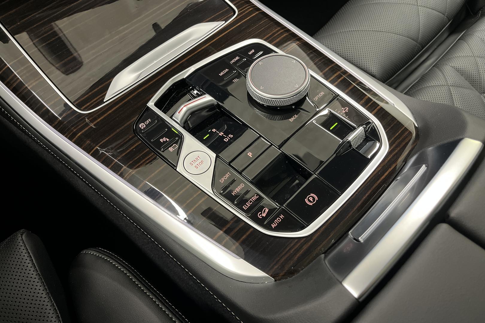 BMW X5 2025