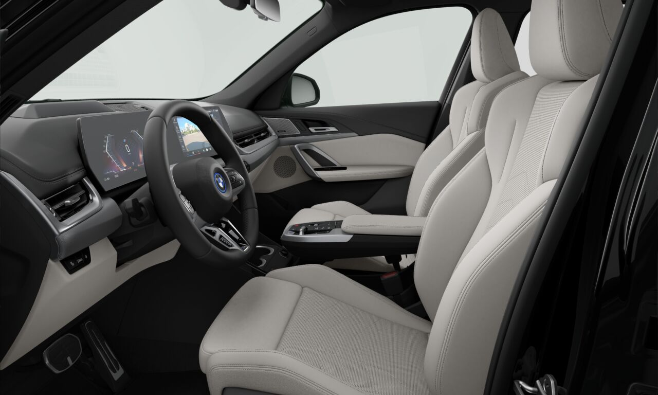BMW iX1 4