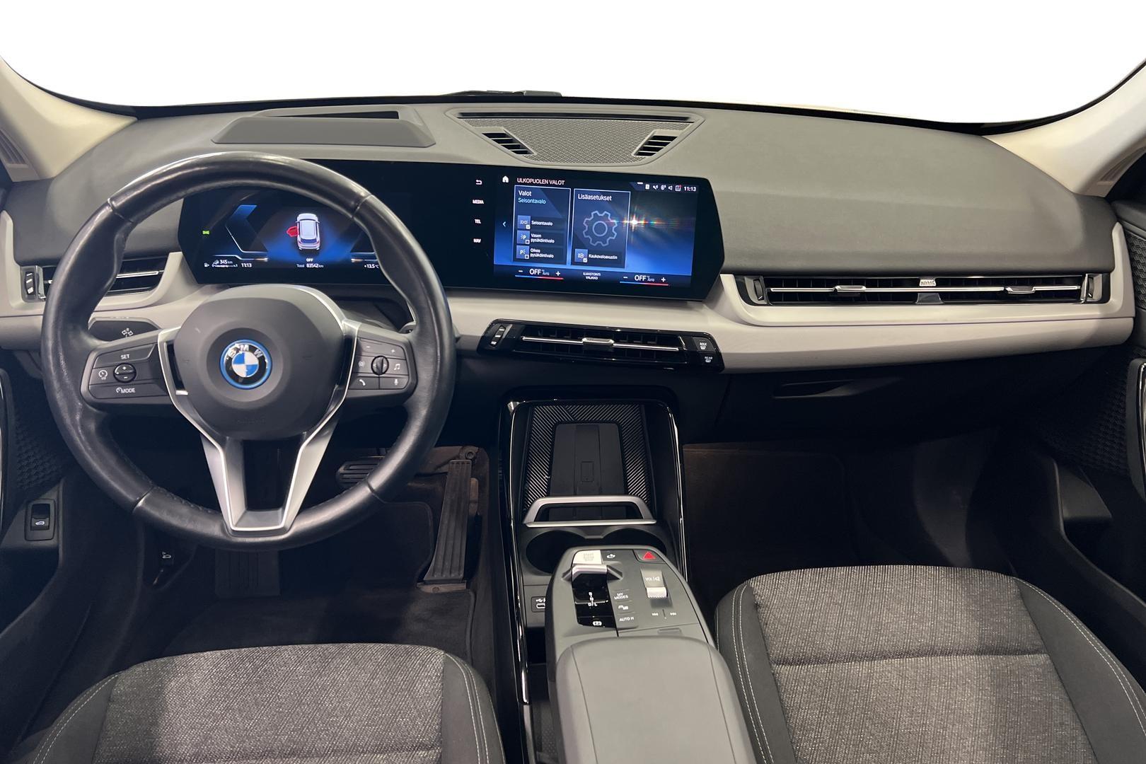 BMW X1 11