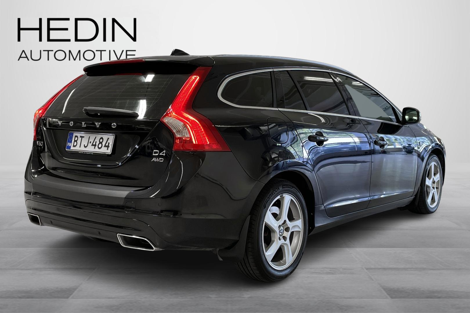 Volvo V60 3