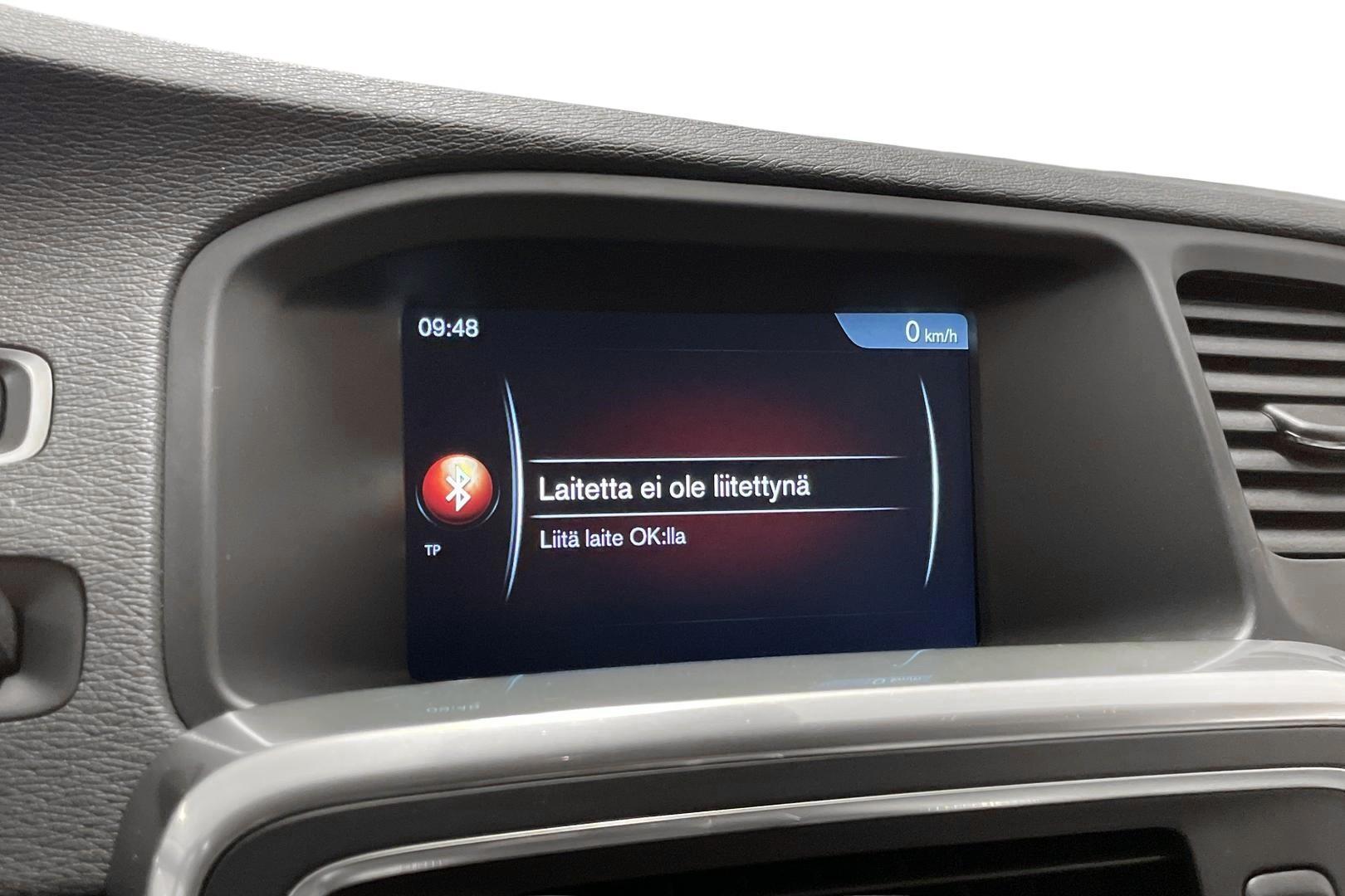 Volvo V60 30