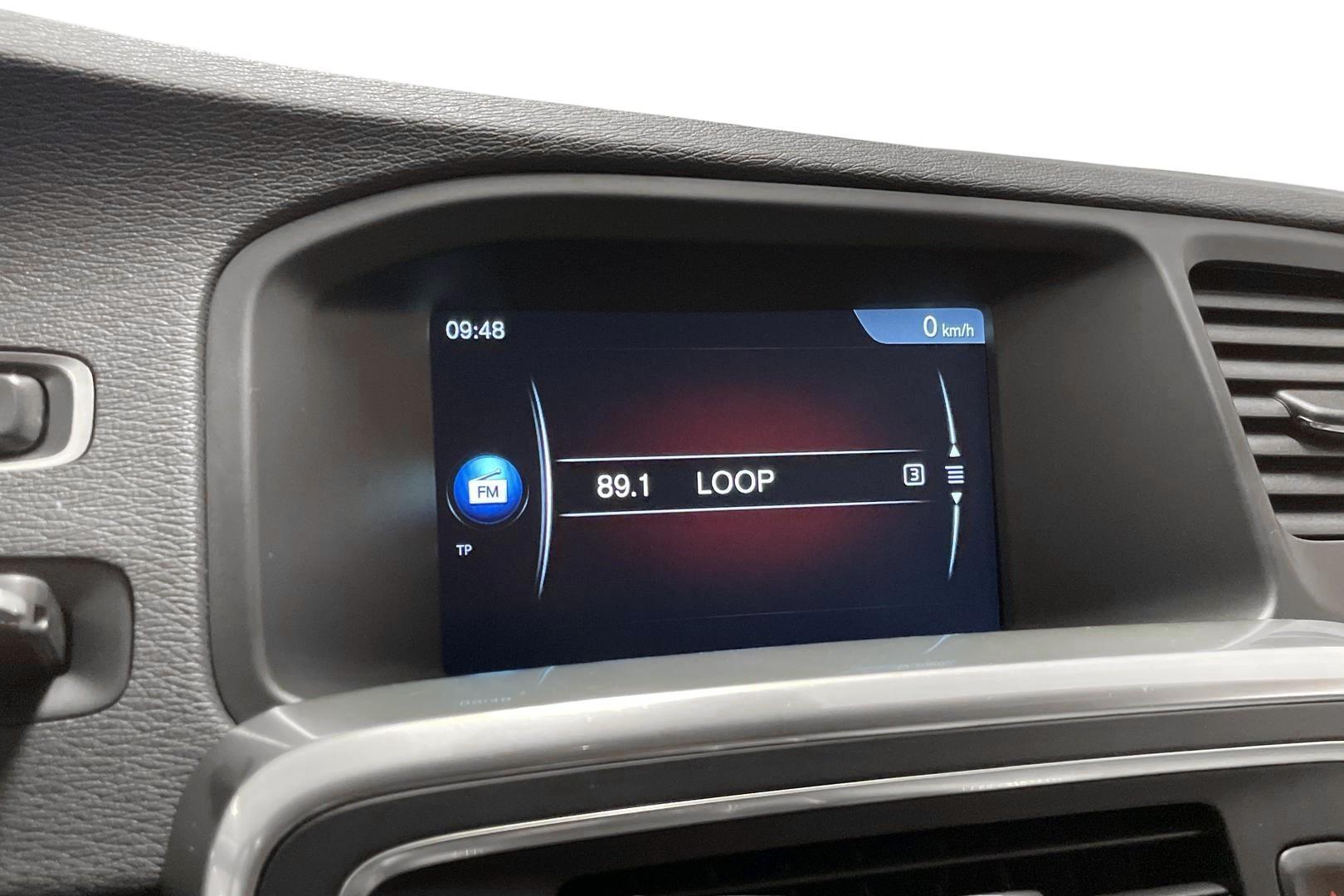 Volvo V60 31