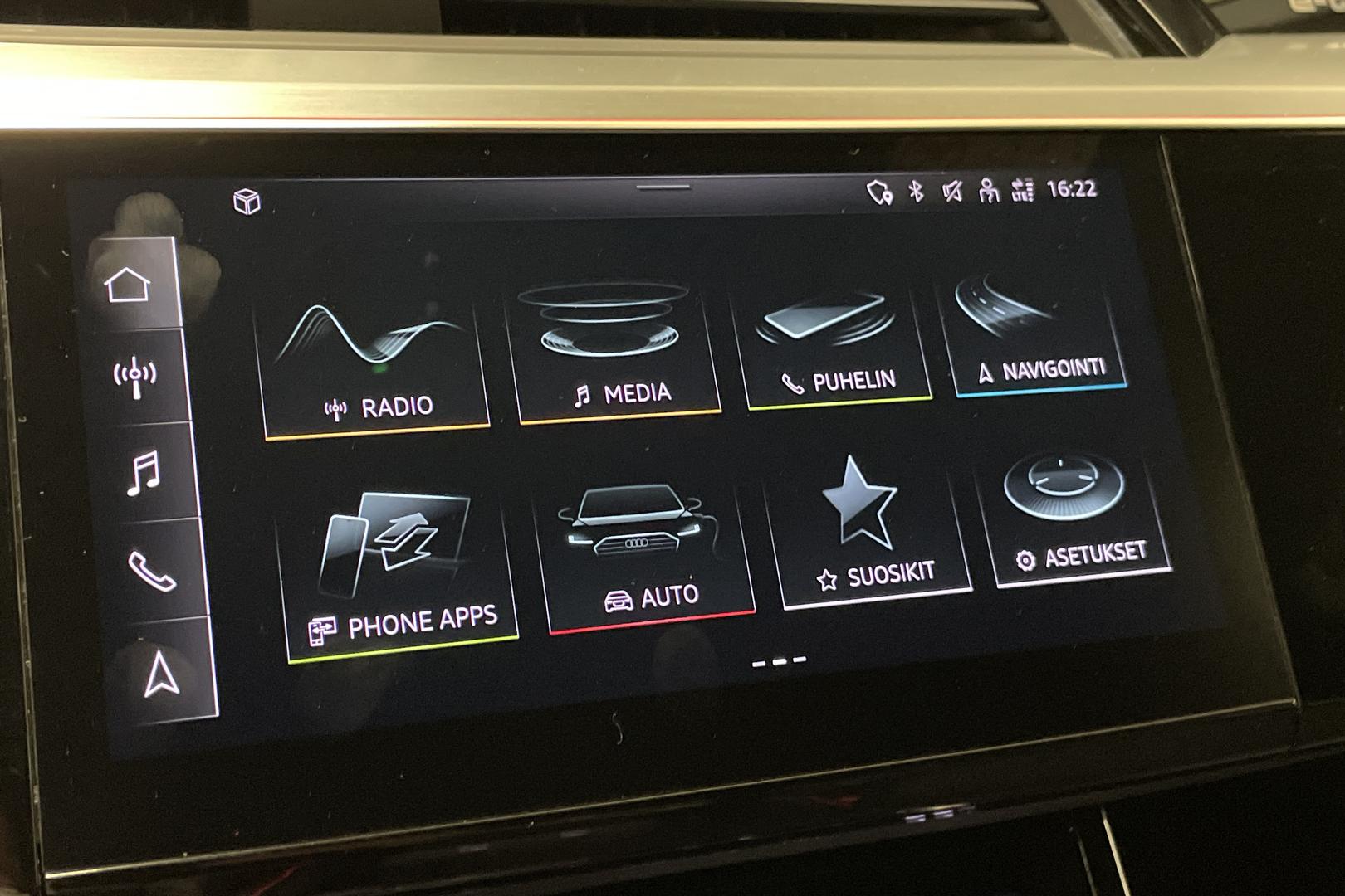 Audi e-tron 25