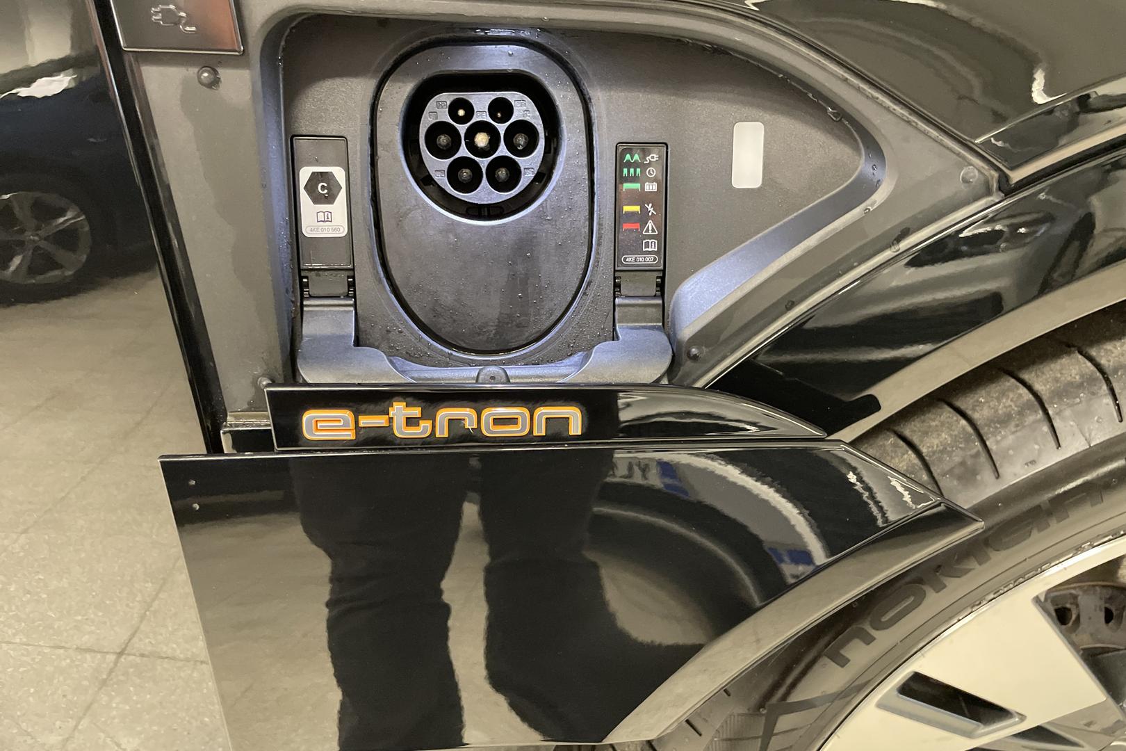 Audi e-tron 38