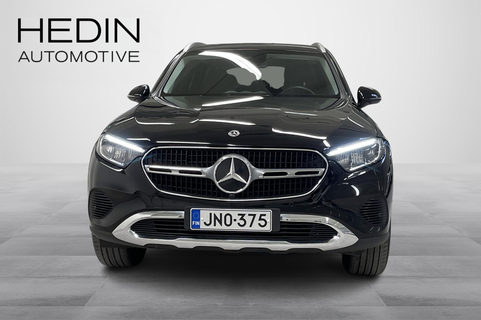 Mercedes-Benz GLC 8