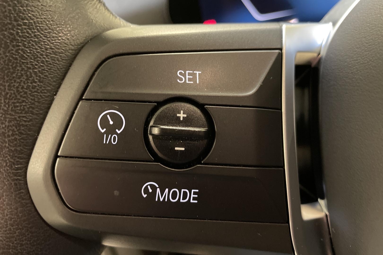 BMW X1 28
