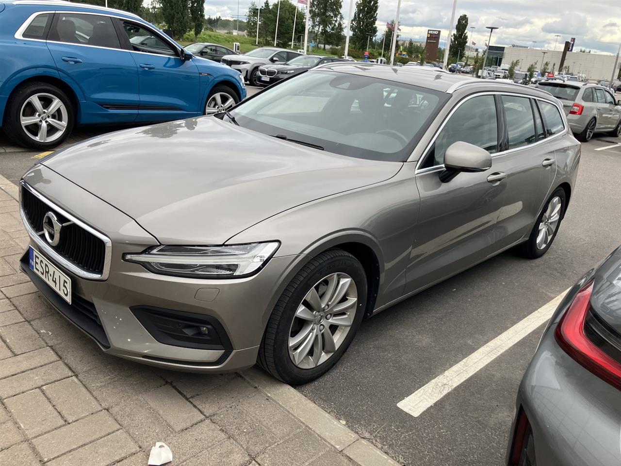 Volvo V60 2021