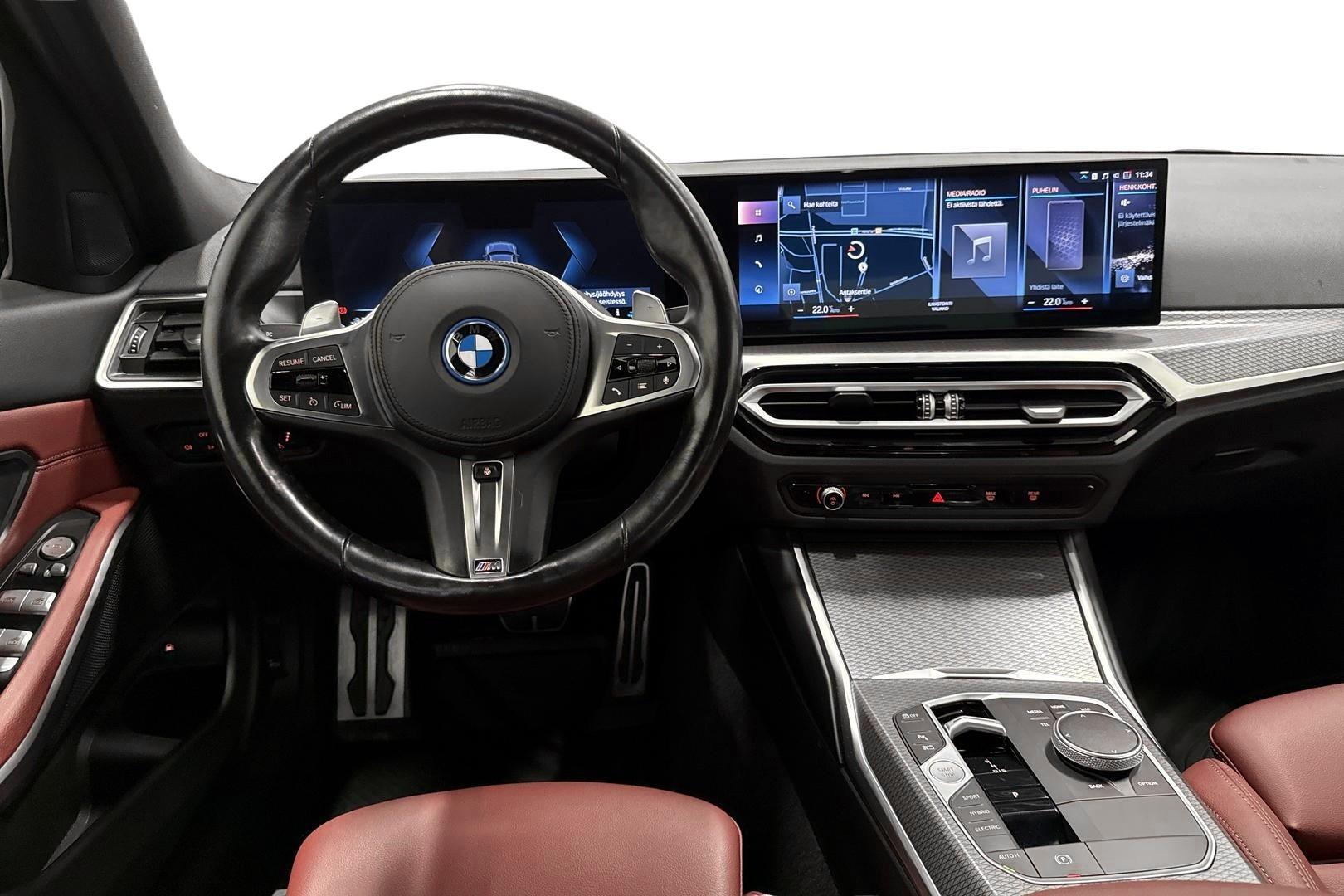 BMW 330 19