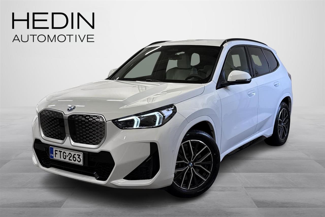 BMW iX1 2026