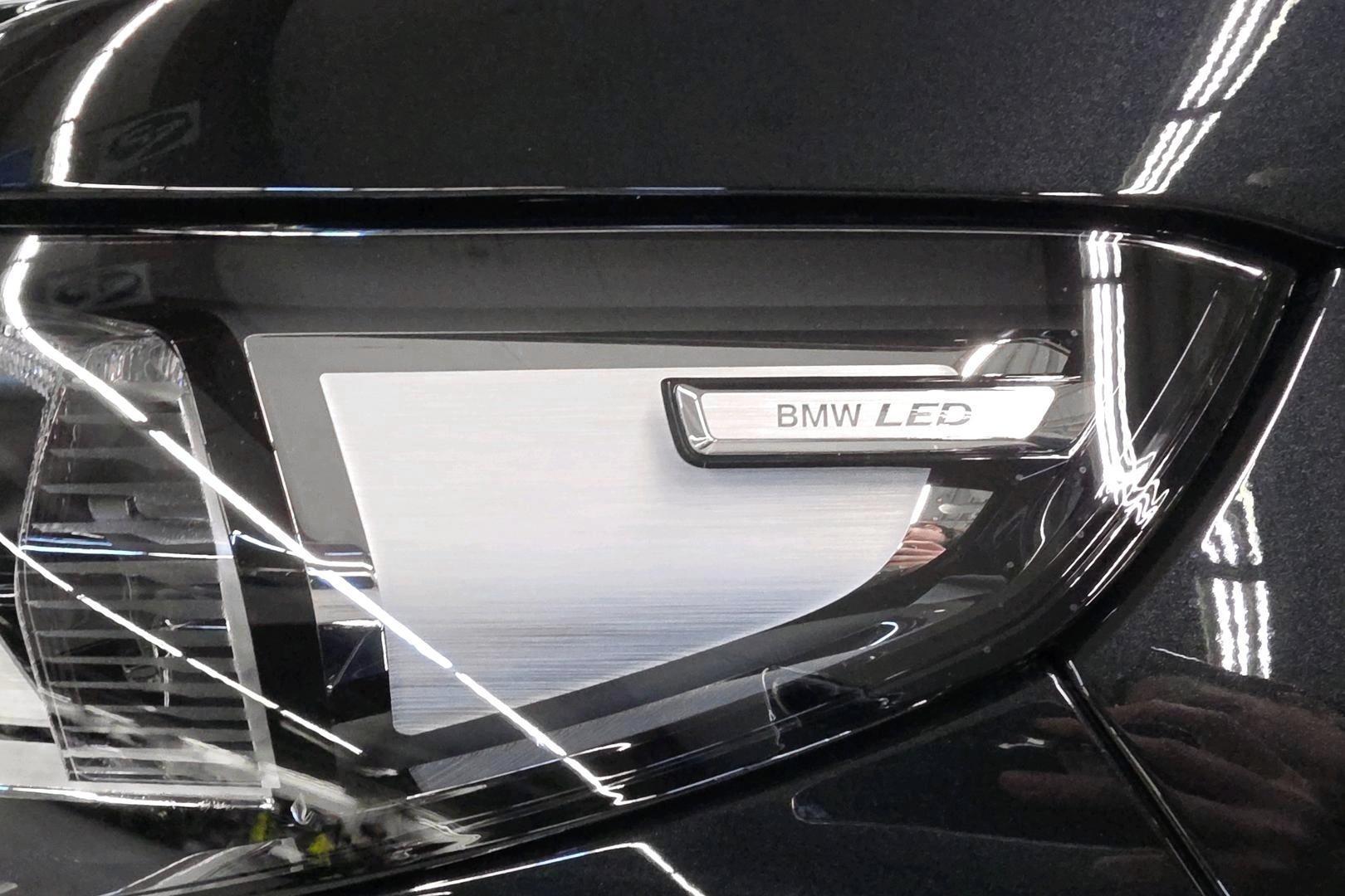 BMW iX1 22