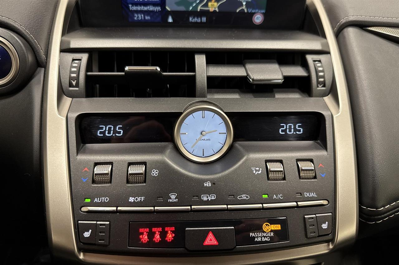 Lexus NX 2021