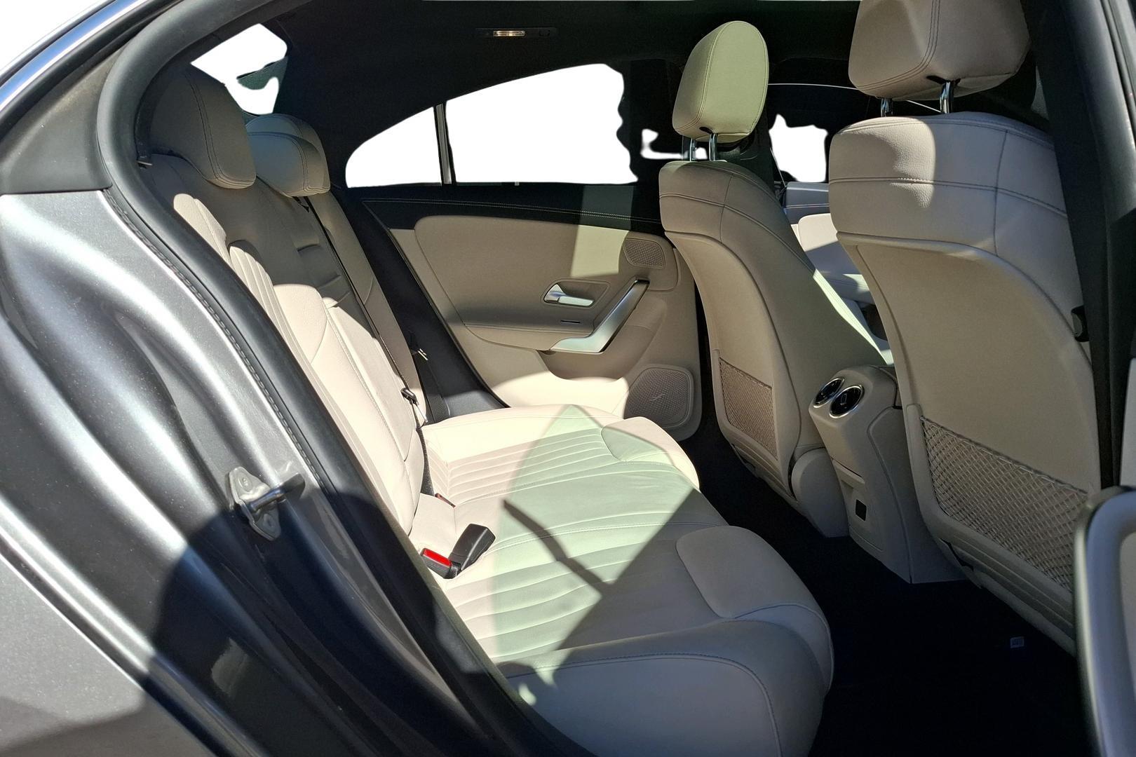 Mercedes-Benz CLA 2021