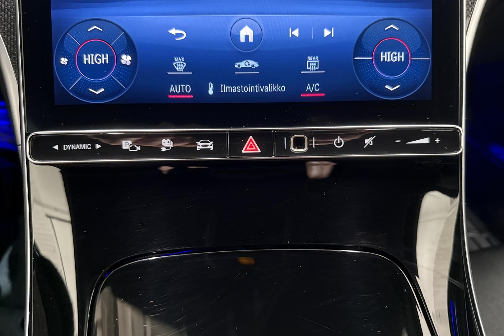 Mercedes-Benz C 2023