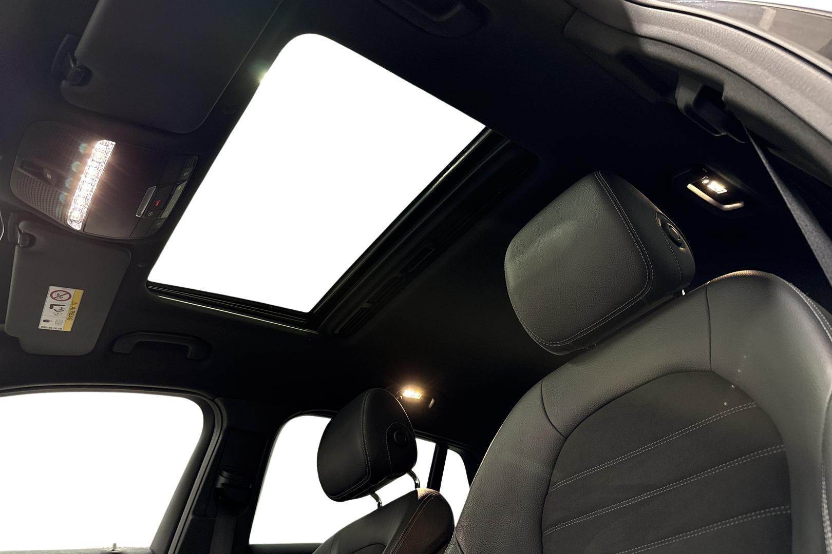 Mercedes-Benz EQC 2021
