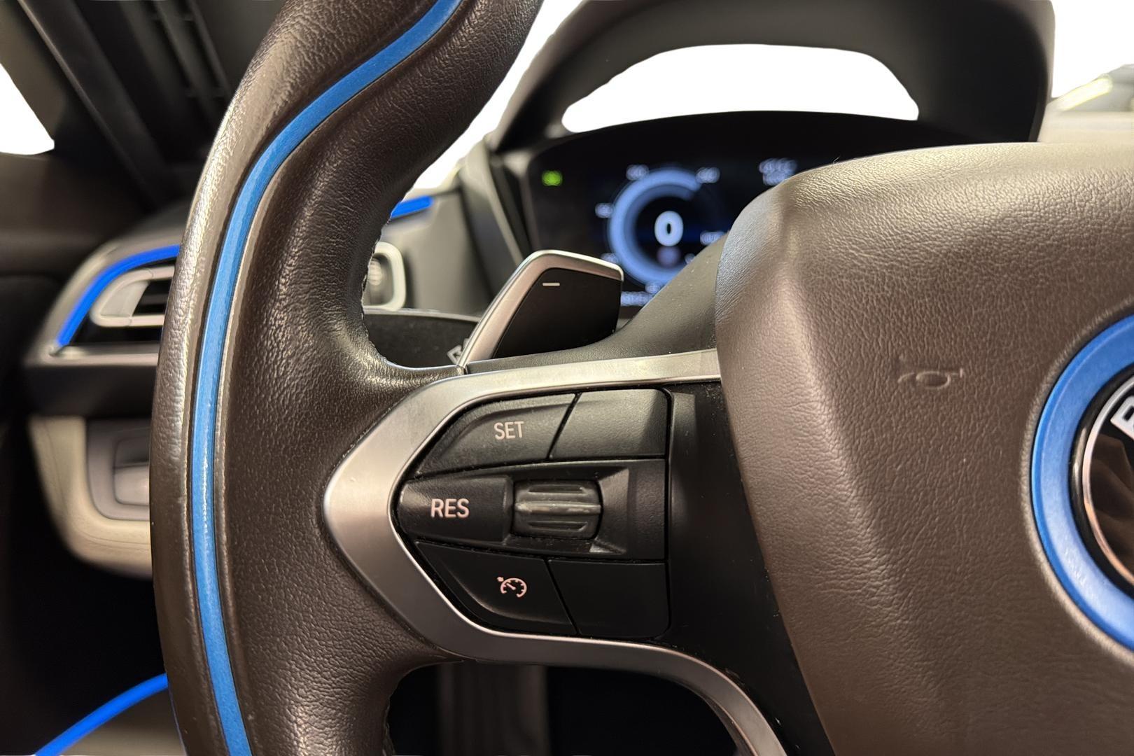 BMW i8 2017