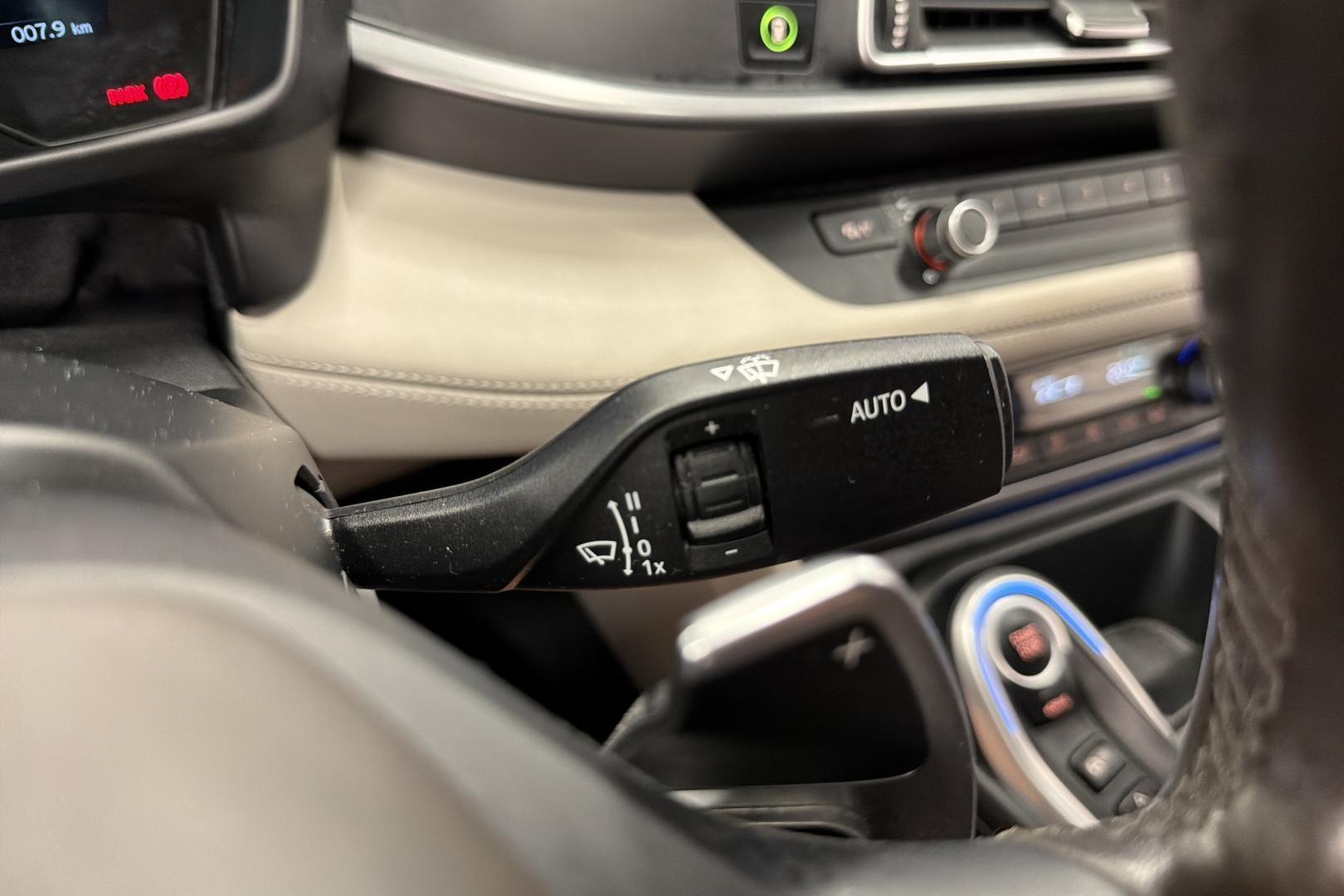 BMW i8 2017