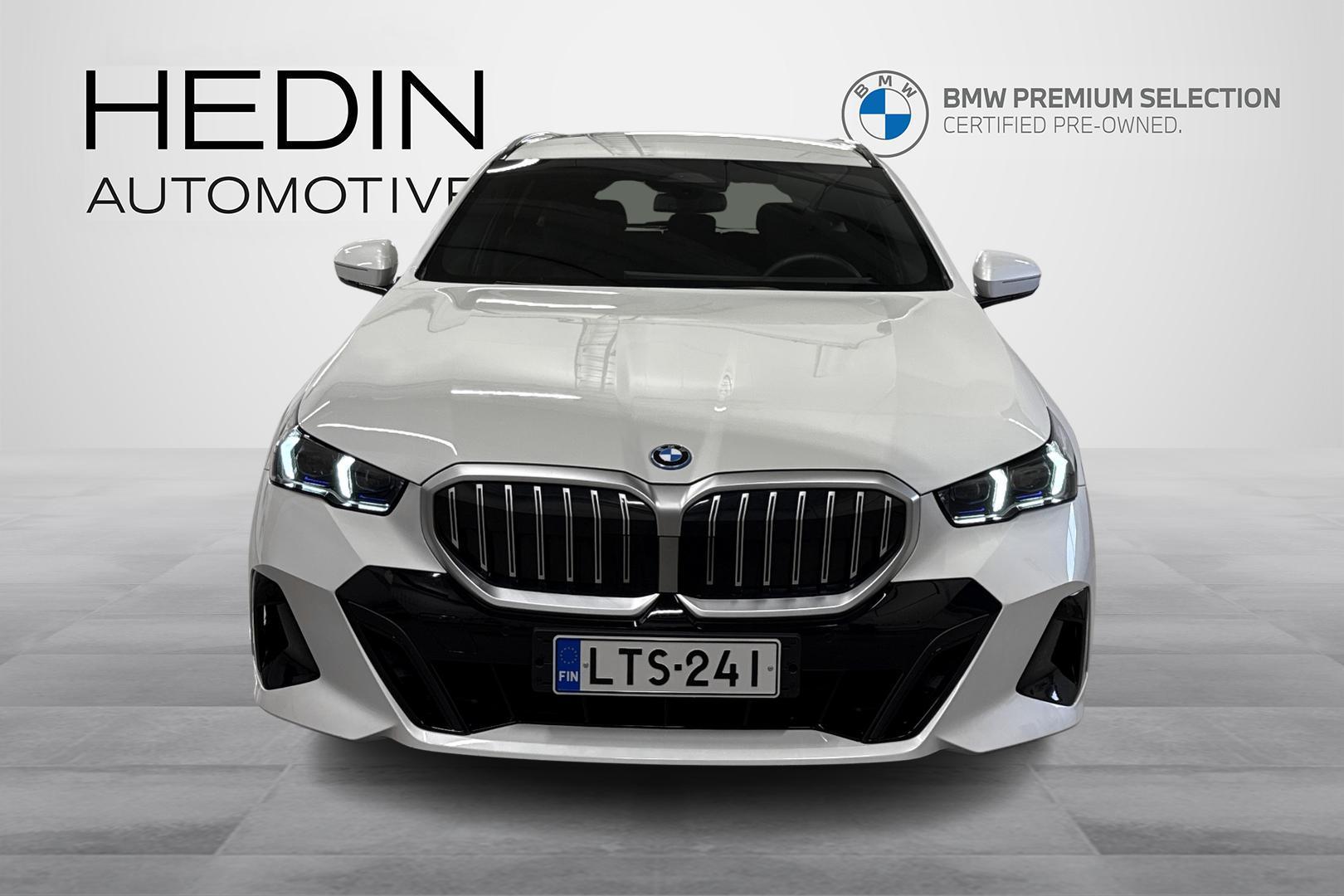 BMW 530 2025