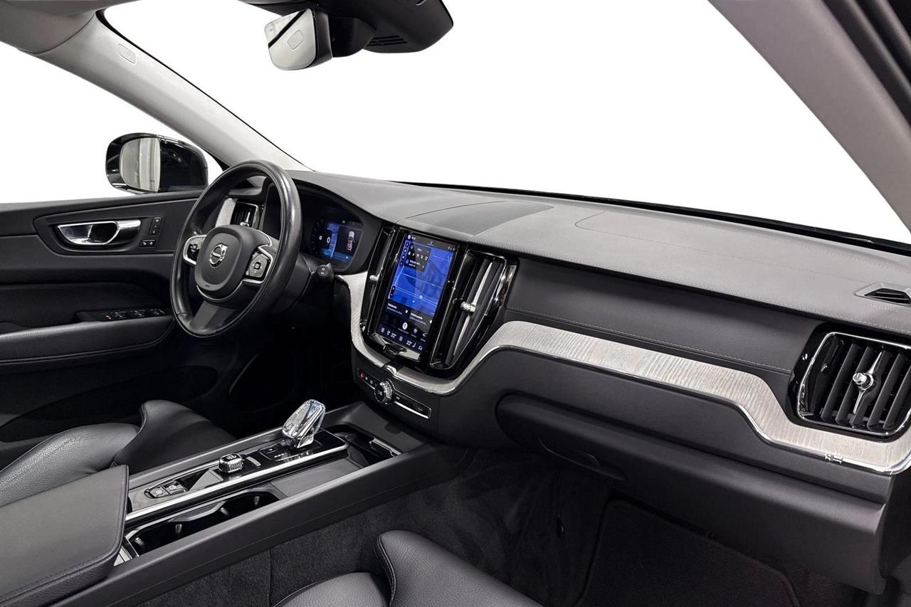 Volvo XC60 2022