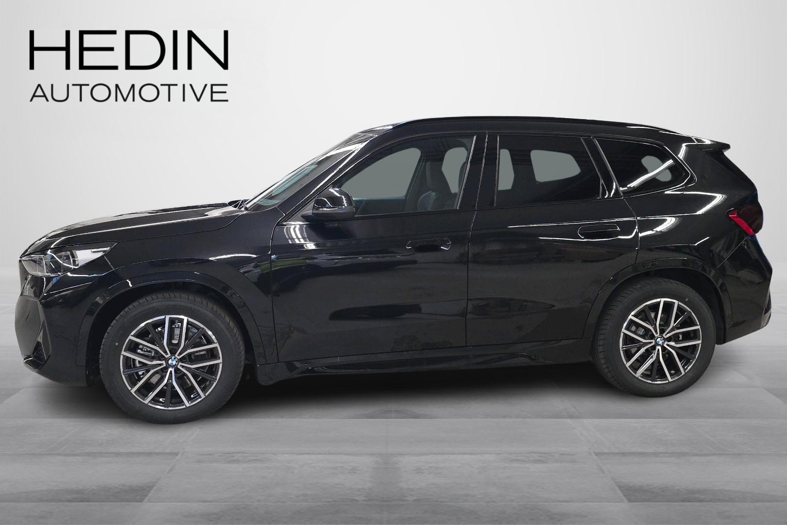 BMW iX1 5