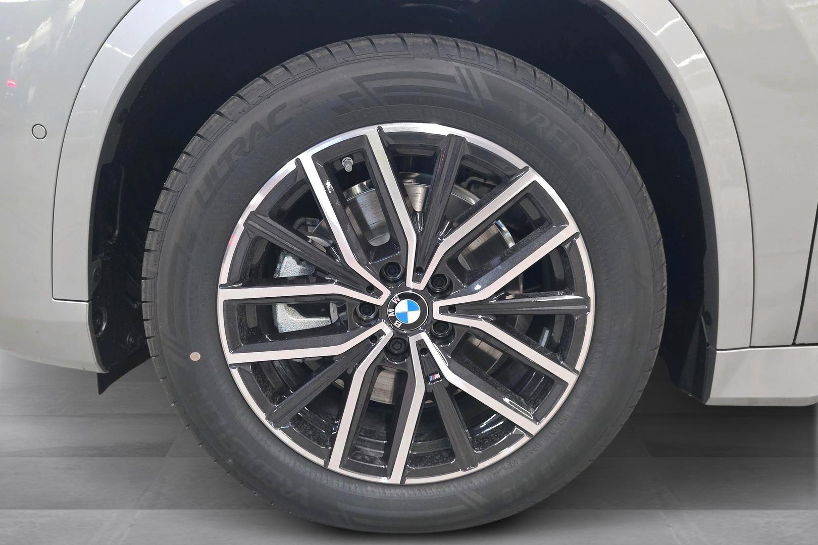 BMW iX1 2026