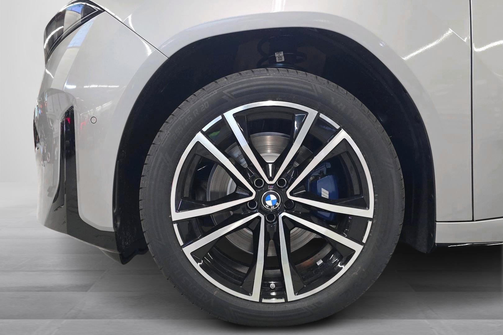 BMW iX3 2026