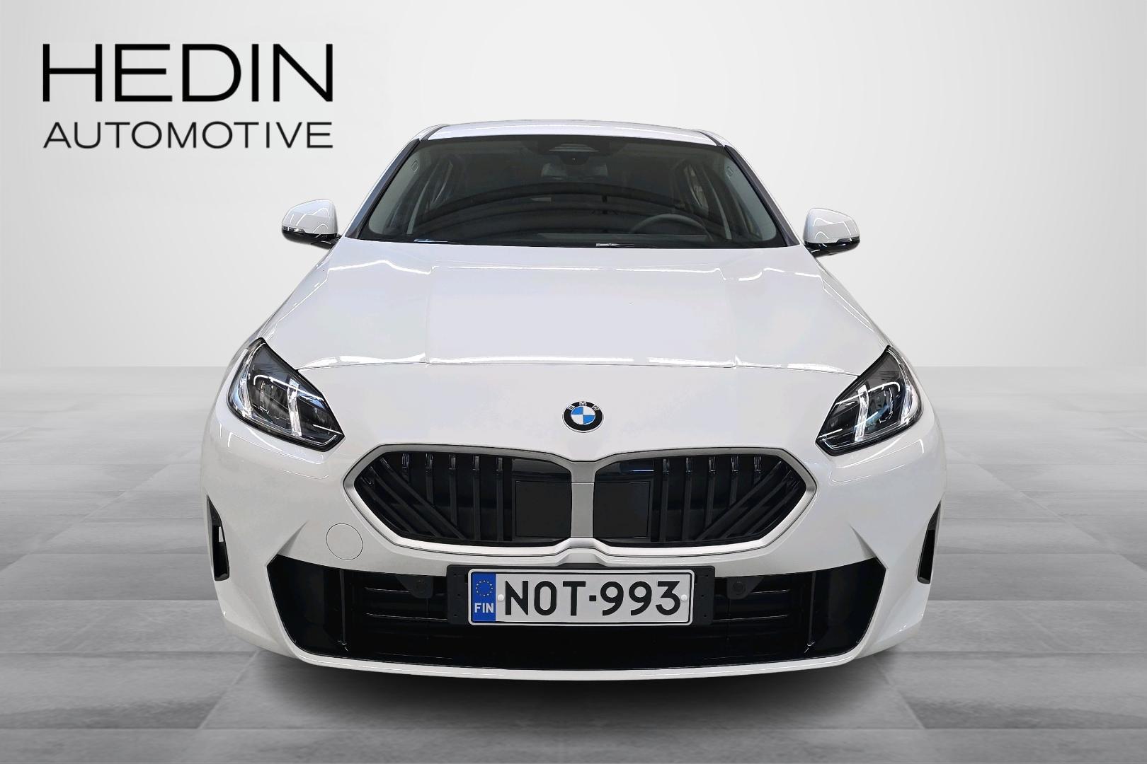 BMW 120 2026