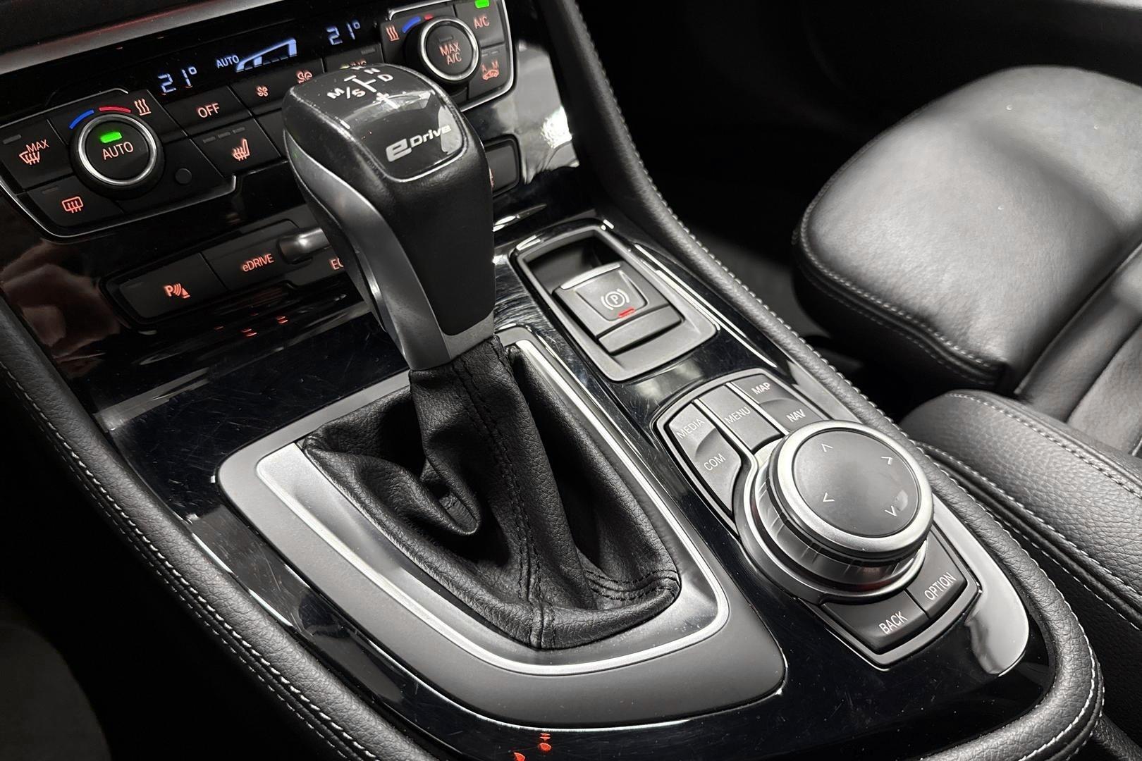 BMW 225 2019