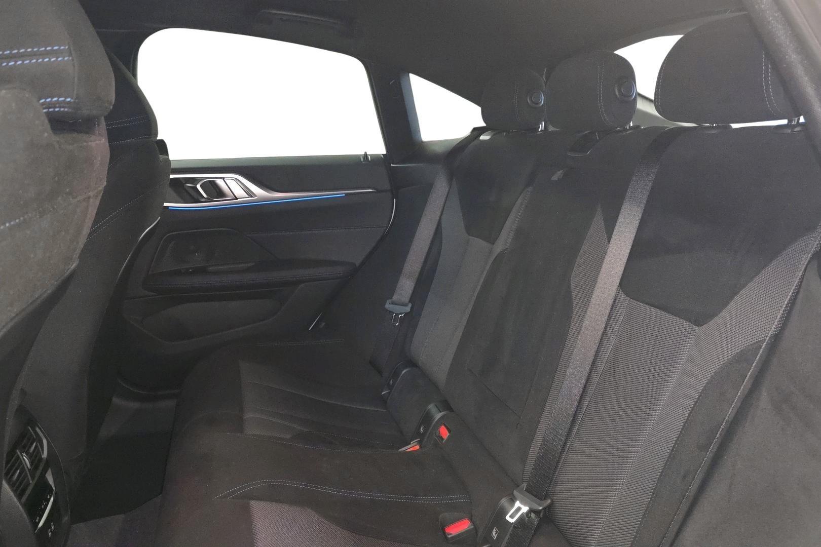 BMW i4 M60 9