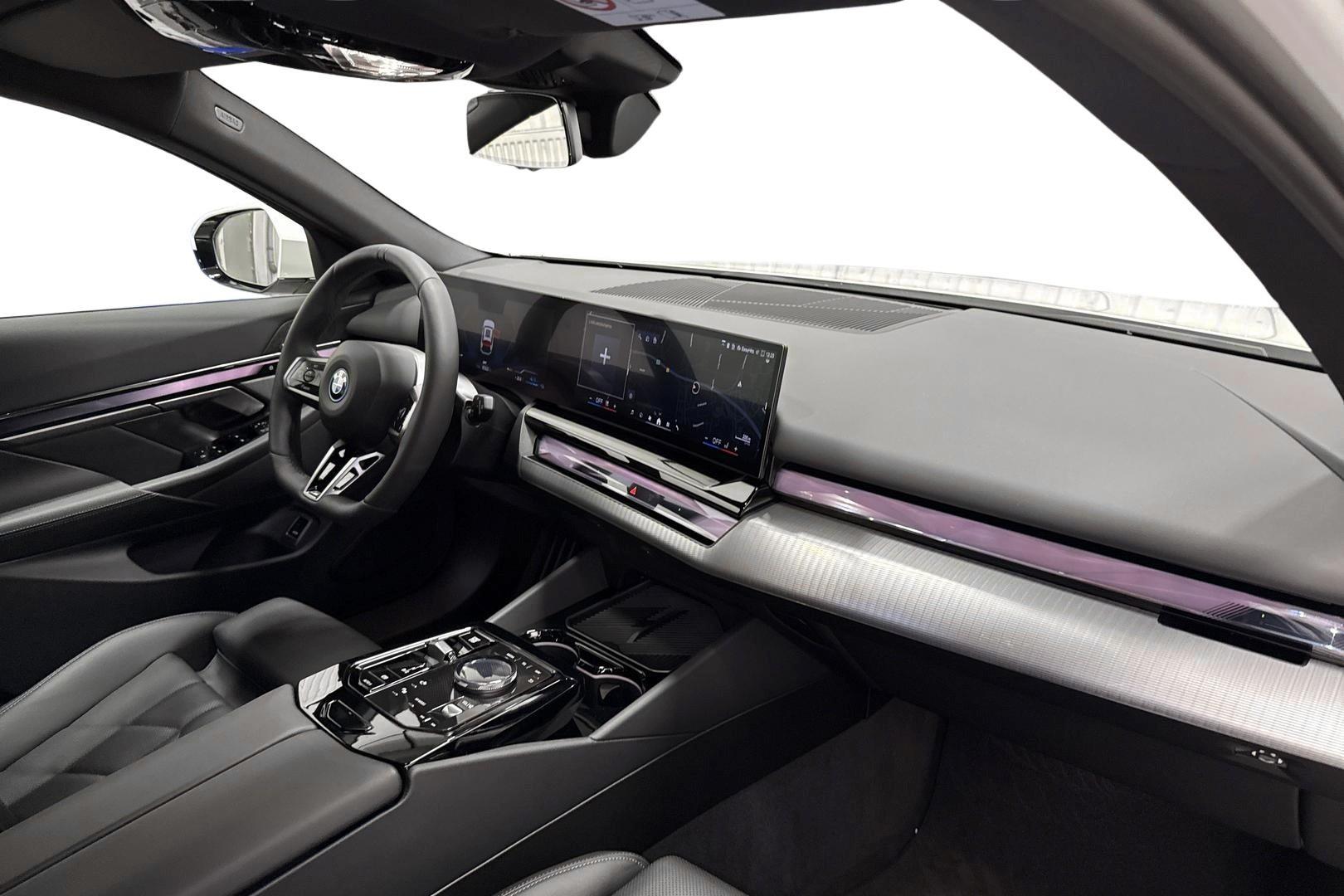 BMW 530 2025