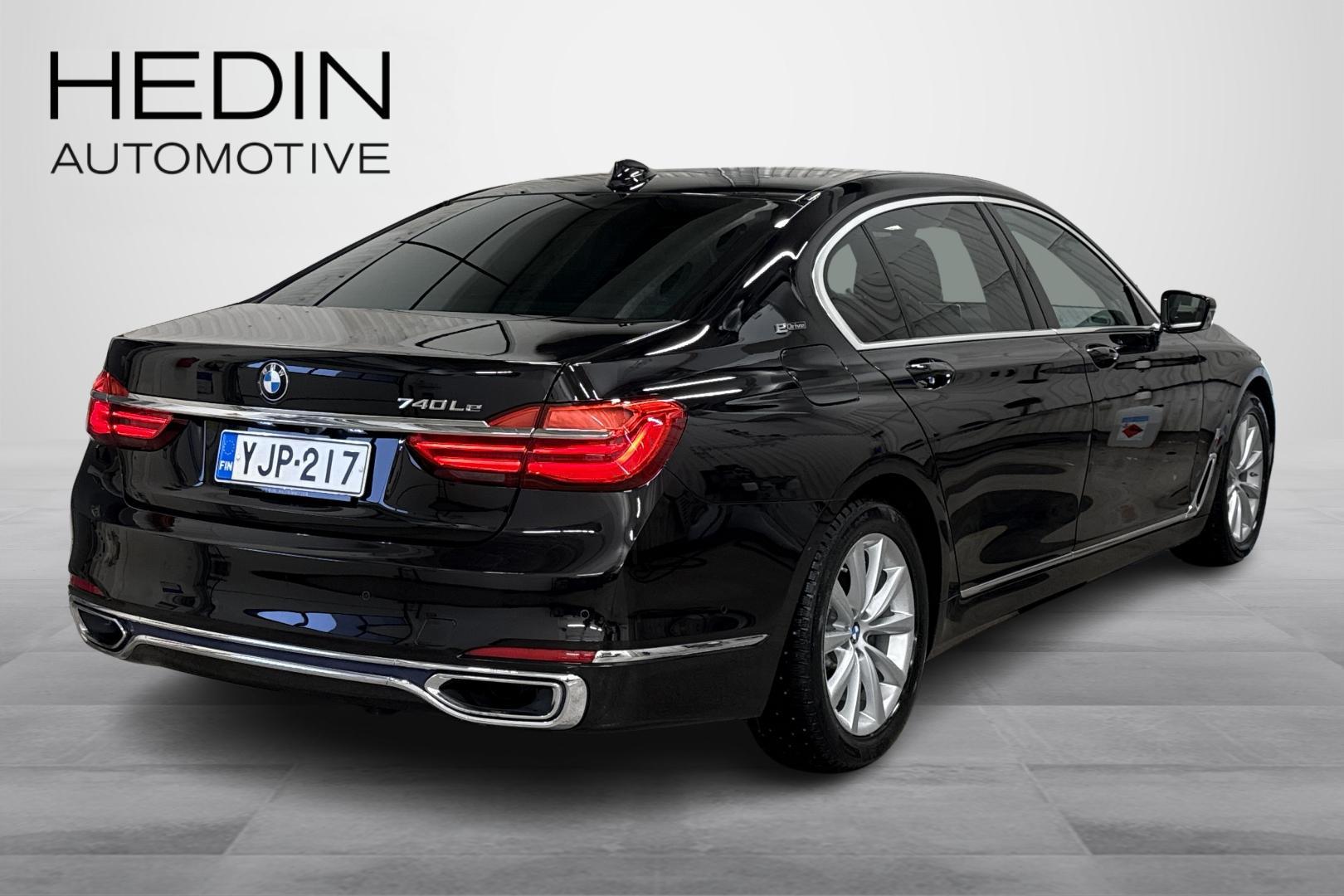 BMW 740 2017