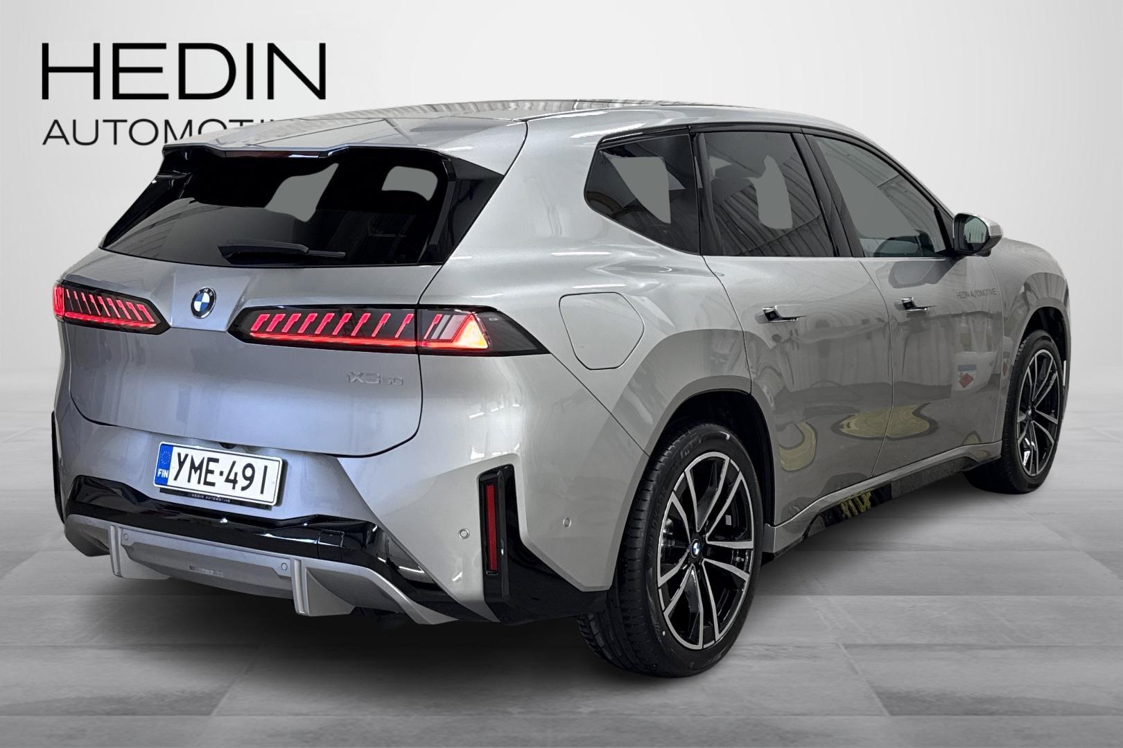 BMW iX3 2026