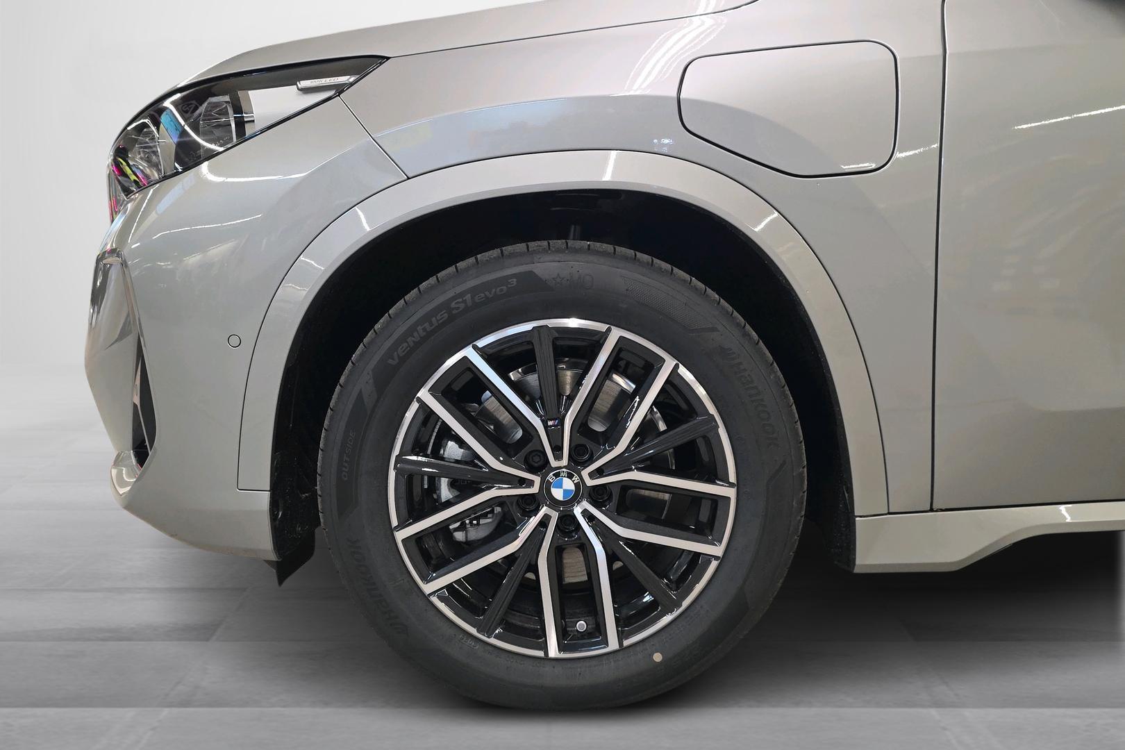 BMW X1 18