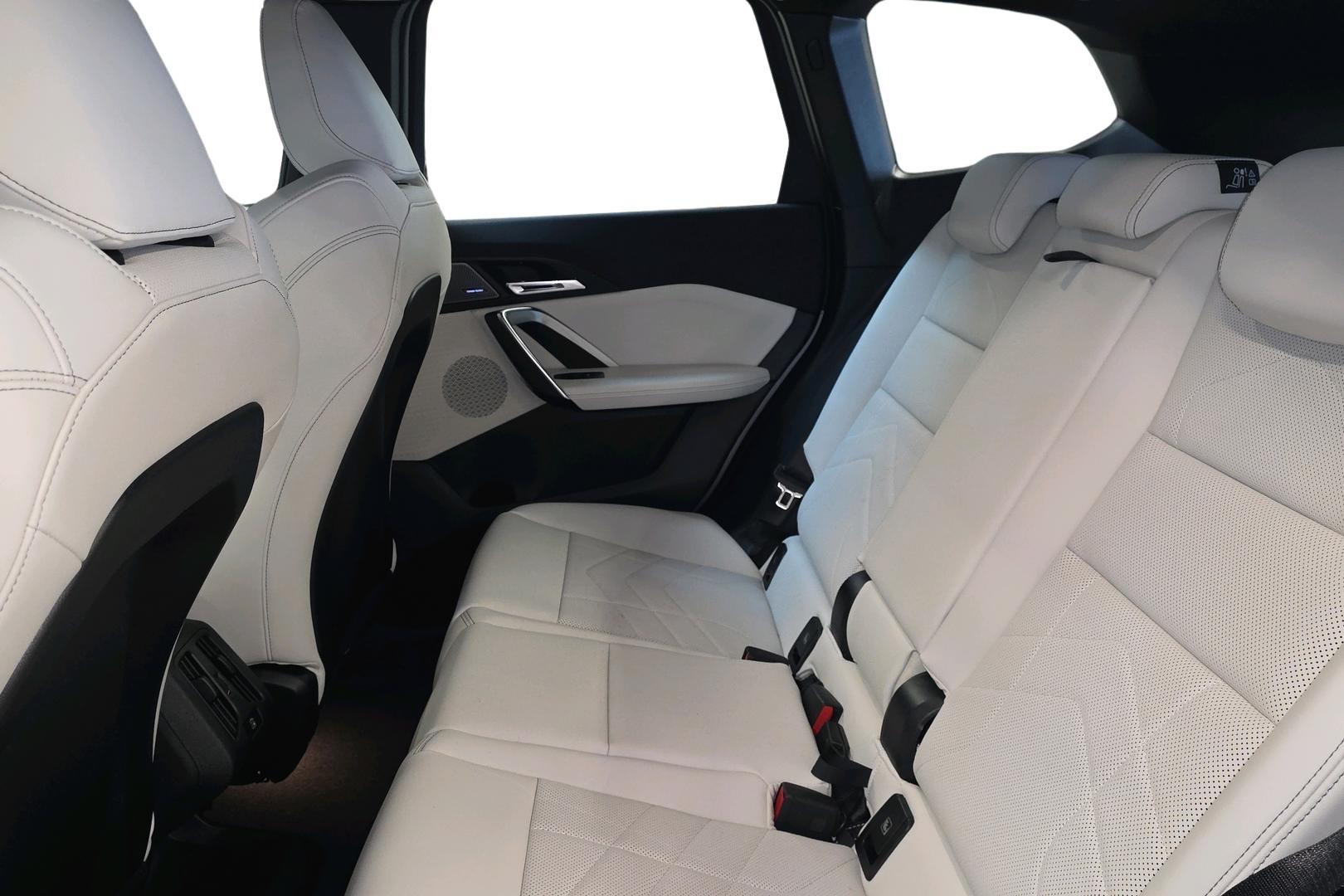 BMW X1 9