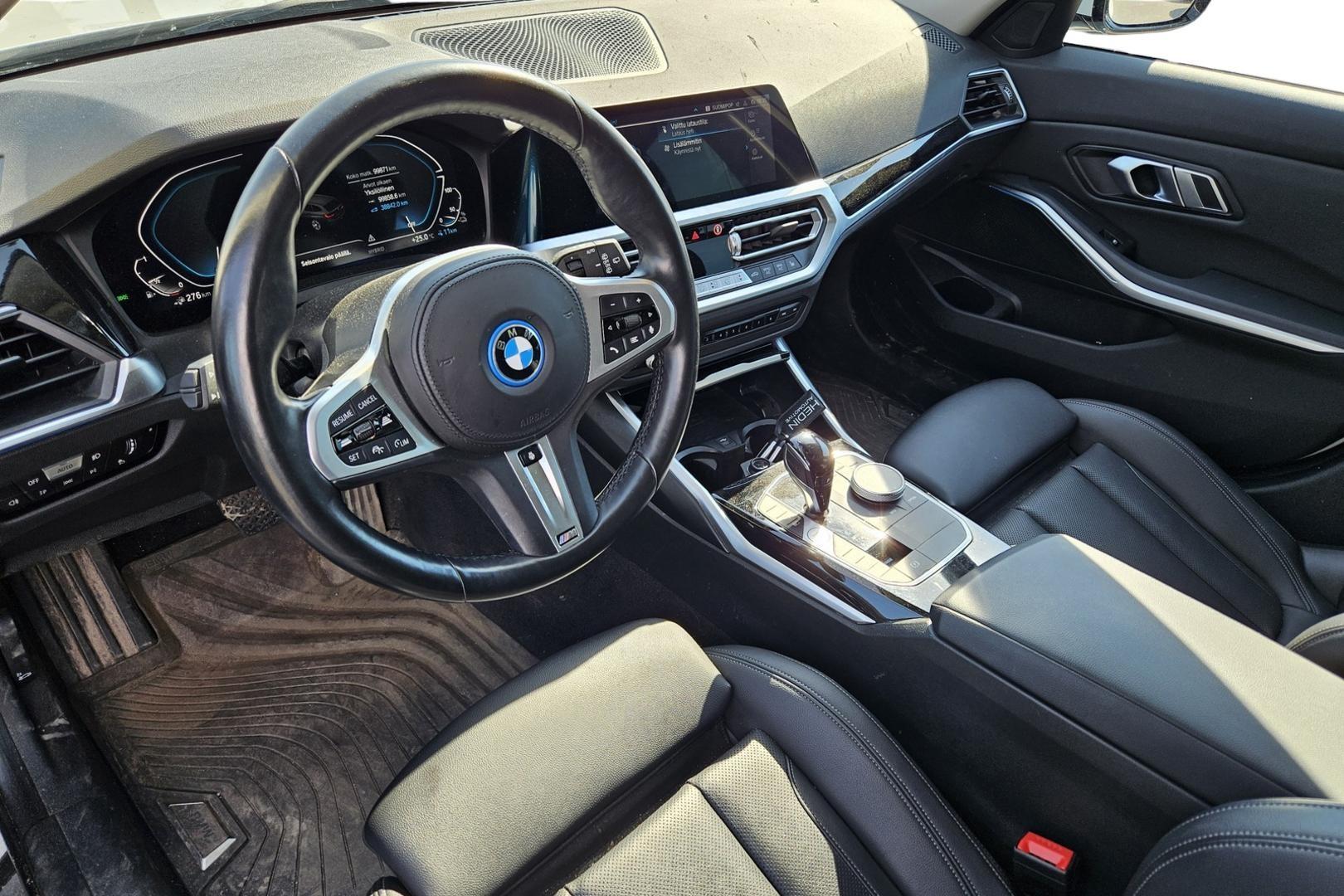 BMW 320 2022