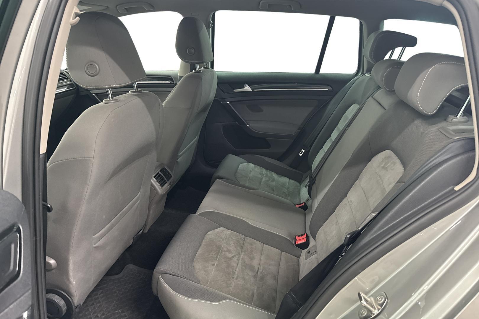 Volkswagen Golf 2014