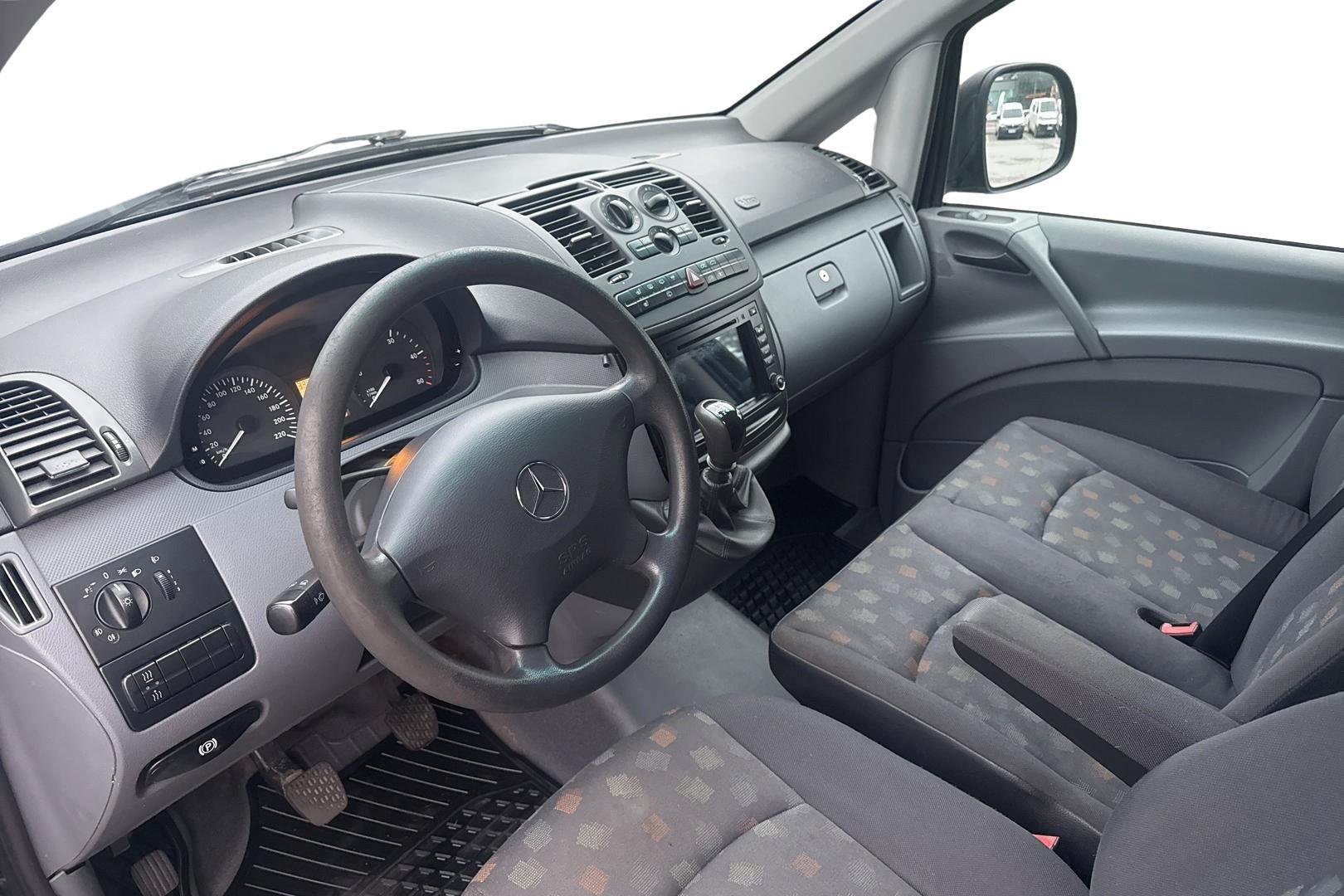 MERCEDES-BENZ VITO 2009