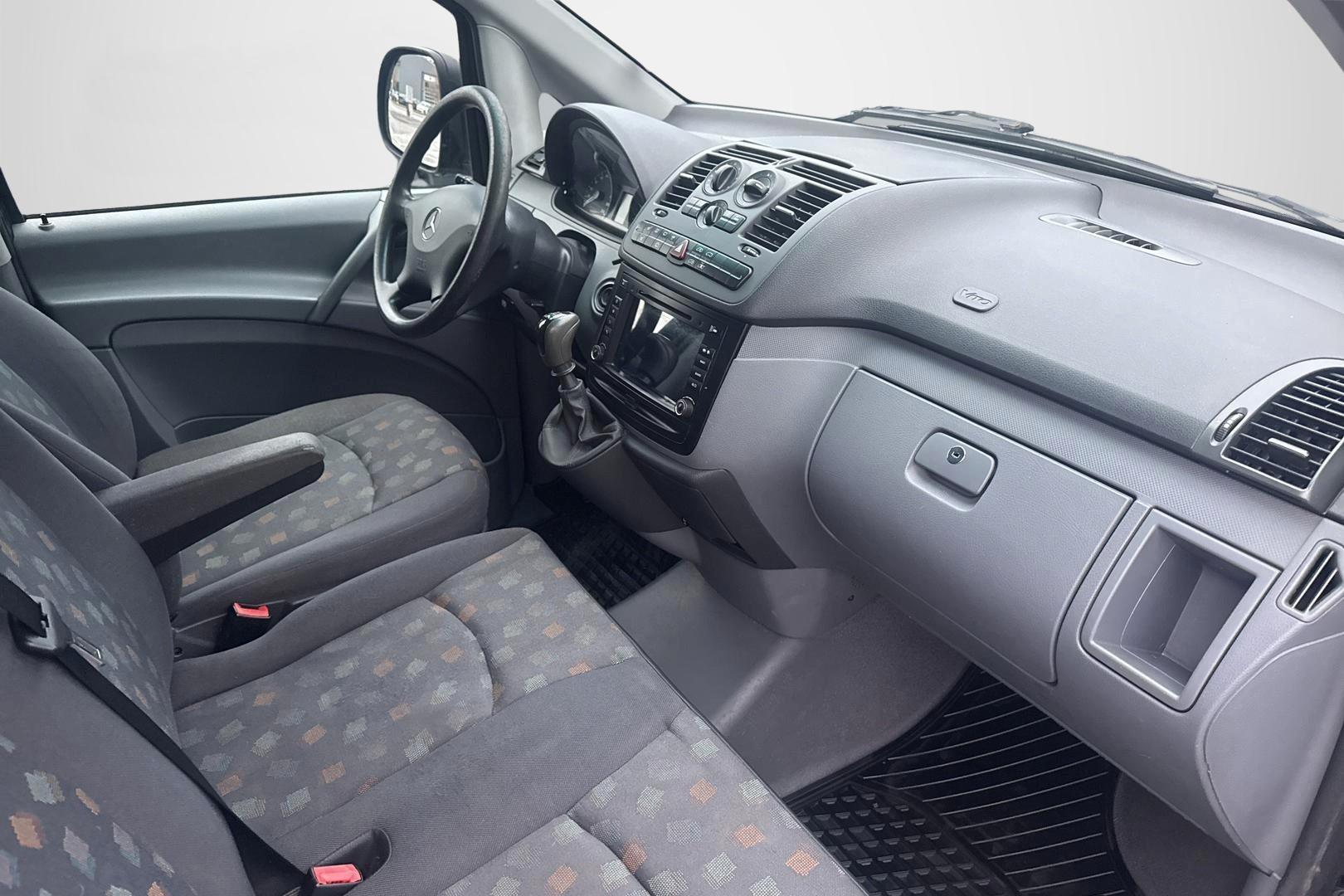 MERCEDES-BENZ VITO 2009